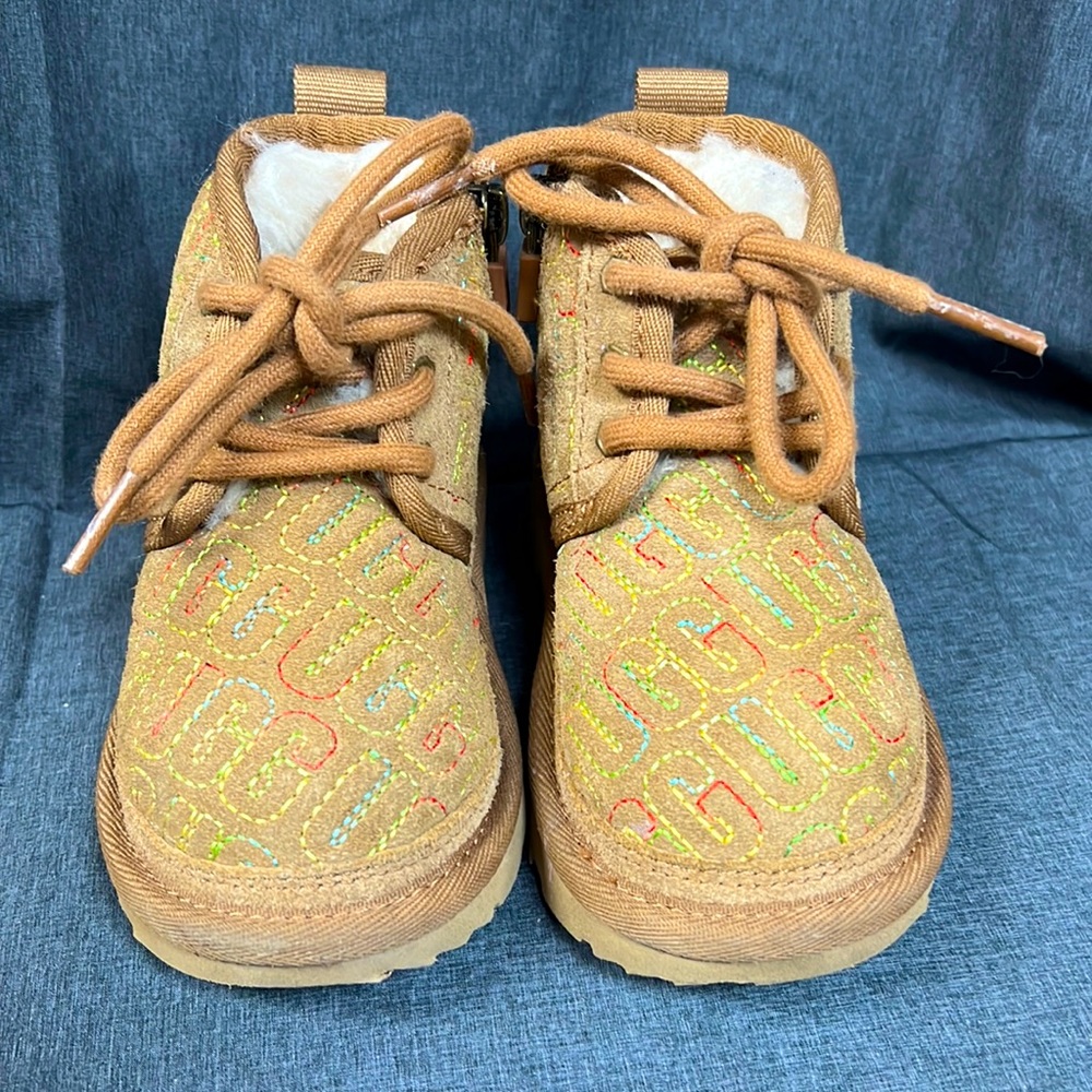 Toddles Neumel II Ugg Boots